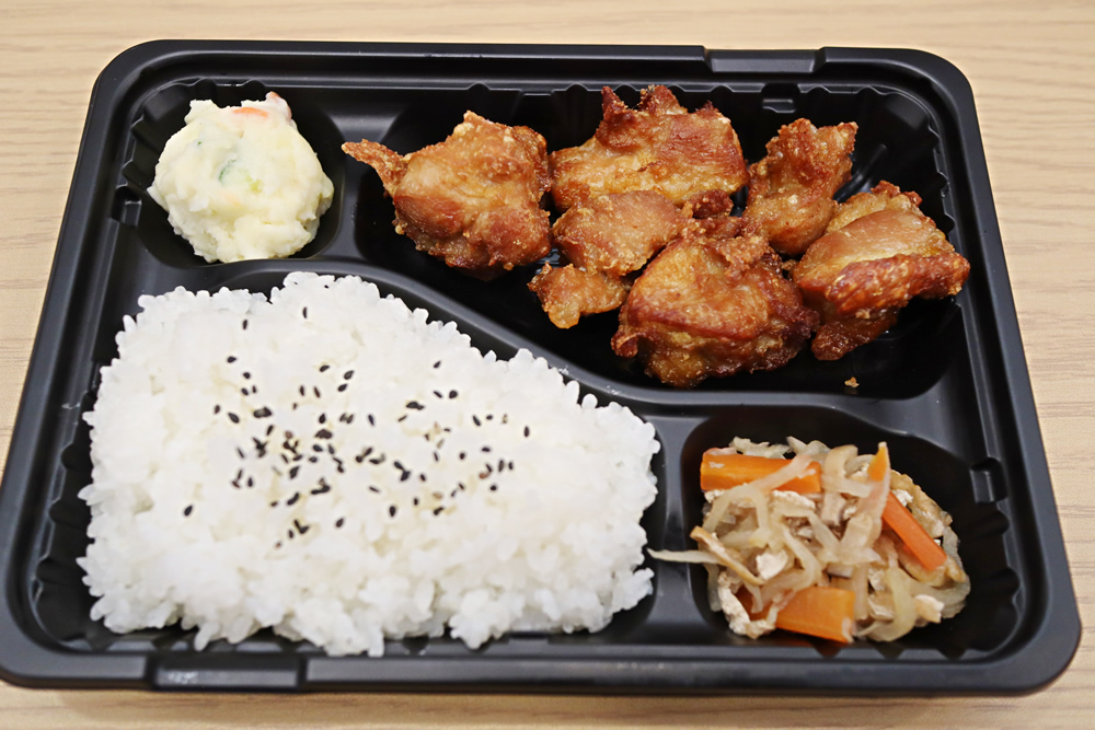 �Ƃ�̂��炠���ٓ�